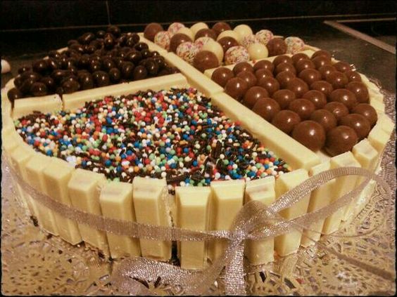 tarta-chuches-chocolates