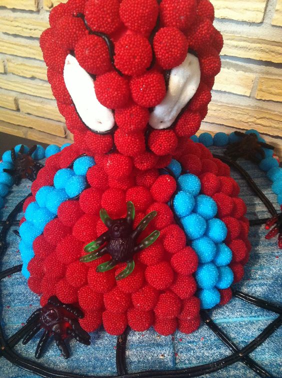 tarta-chuches-spiderman