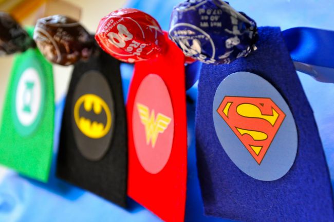 chupa-chup-superheroes