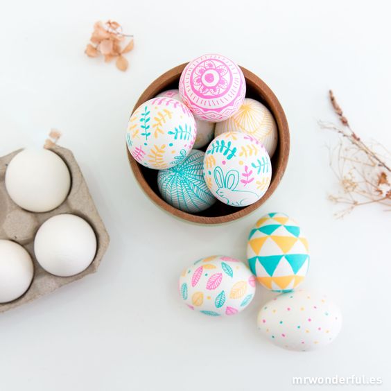 Huevos de Pascua decorados