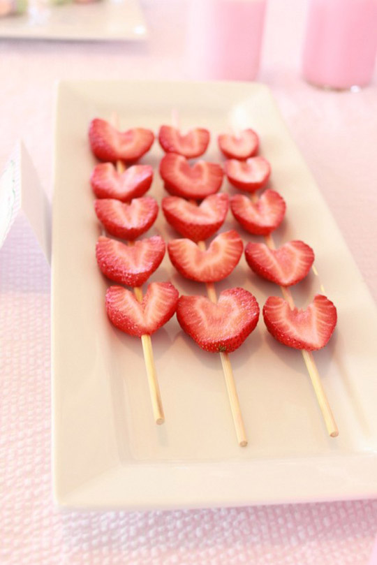 Recetas San Valentin: pincho de fresas